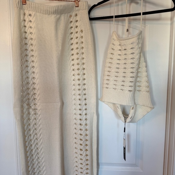 Just a Glimpse Skirt Set - Picture 1 of 3